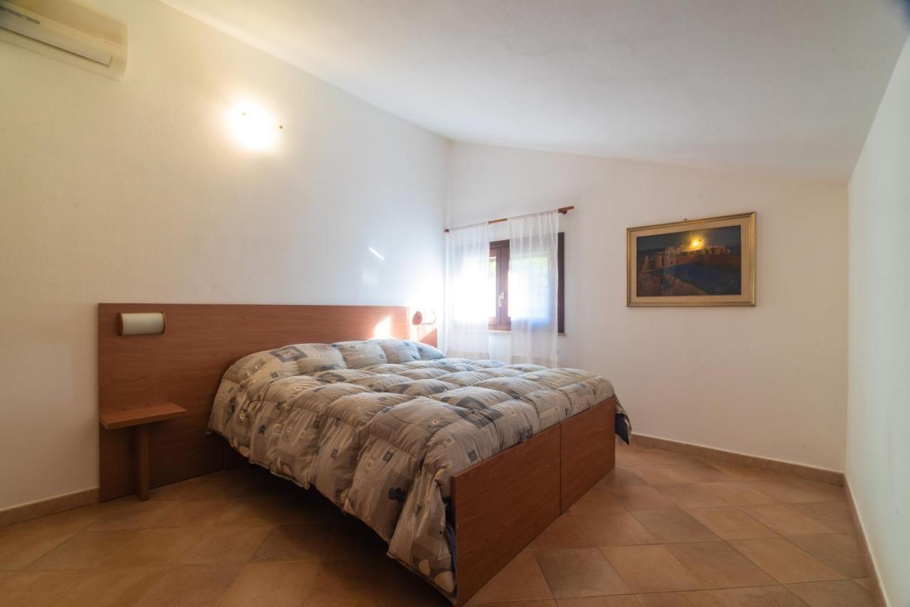 Bonsai B&B Alghero Santa Maria la Palma Bagian luar foto