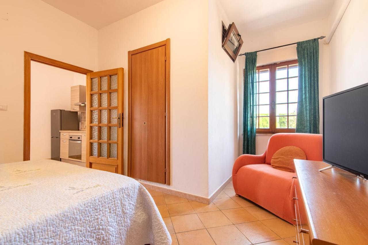 Bonsai B&B Alghero Santa Maria la Palma Bagian luar foto